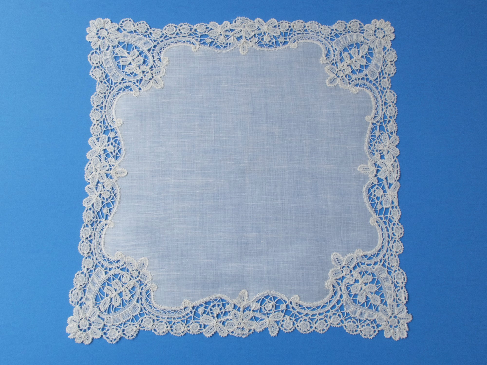 Vintage Duchesse Lace Handkerchief