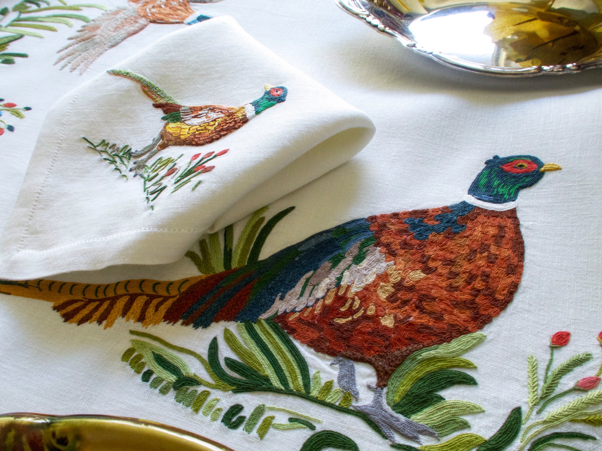 Most D Tablecloth - 12 Delightful Pheasants Oval 148\