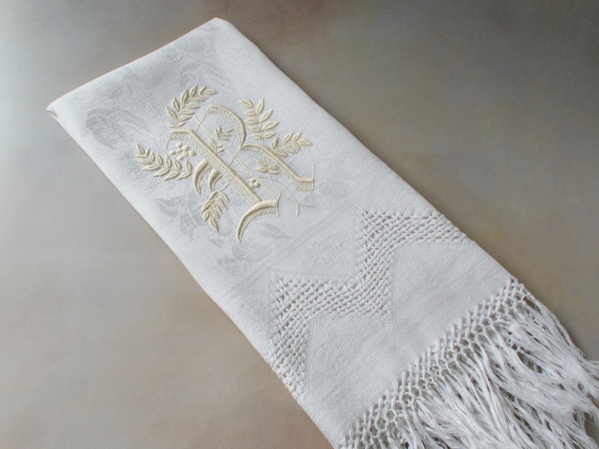 Gothic Monogram "R" Fringed Linen Damask Show Towel 22x44