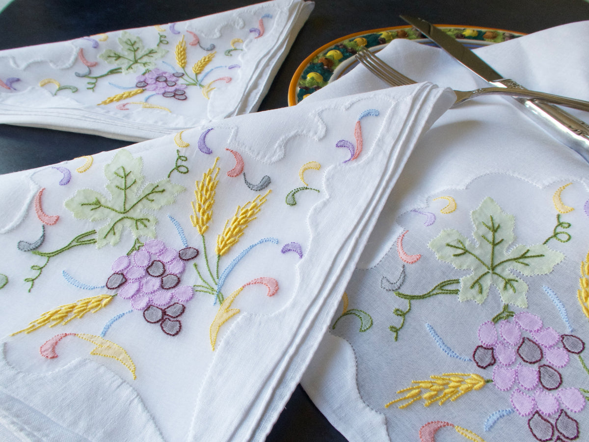 Grapes and Wheat Vintage Embroidered Dinner Napkins, Set of 12 - Things ...