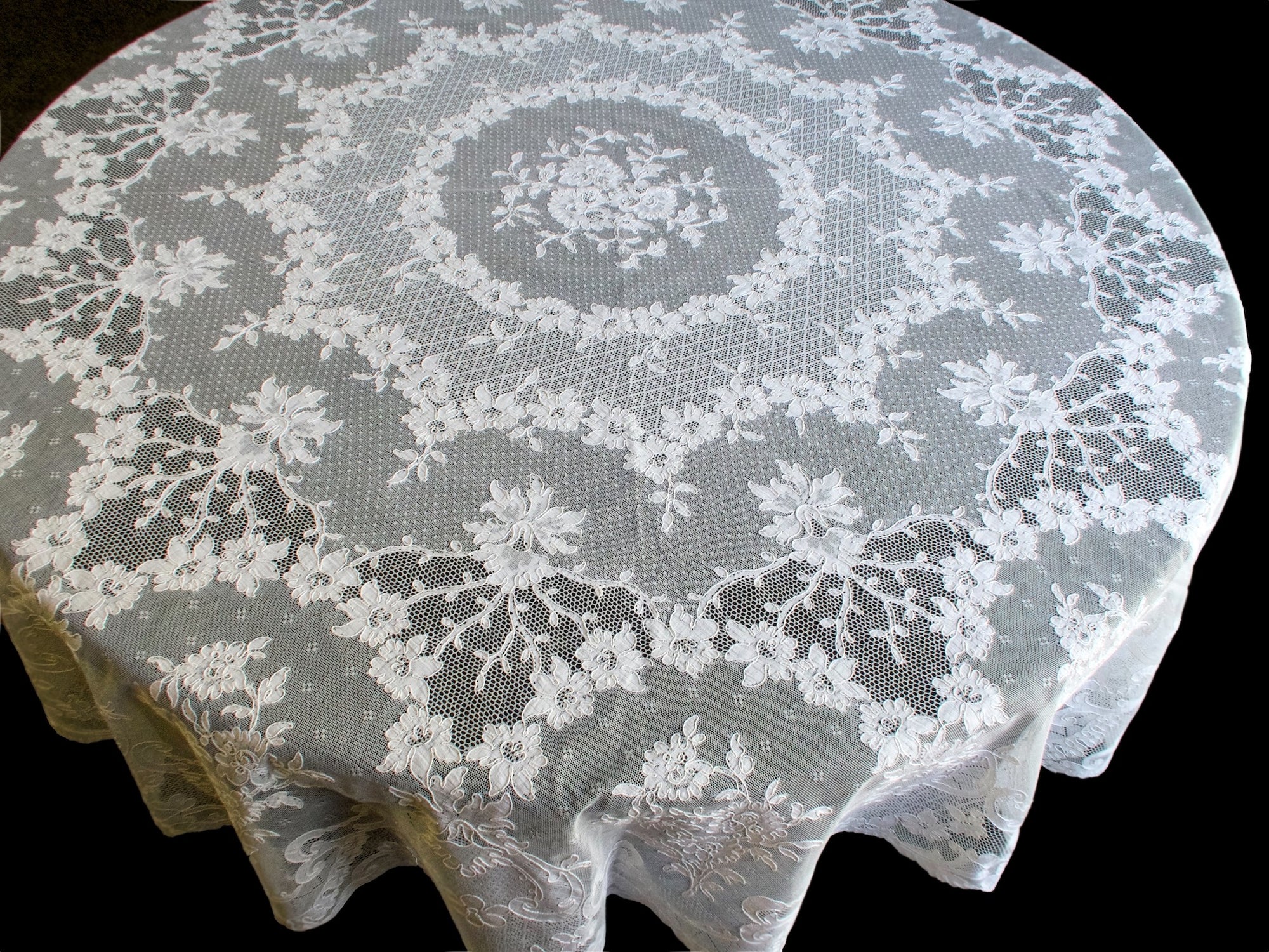 Vintage French Alencon Lace Round Tablecloth 72"