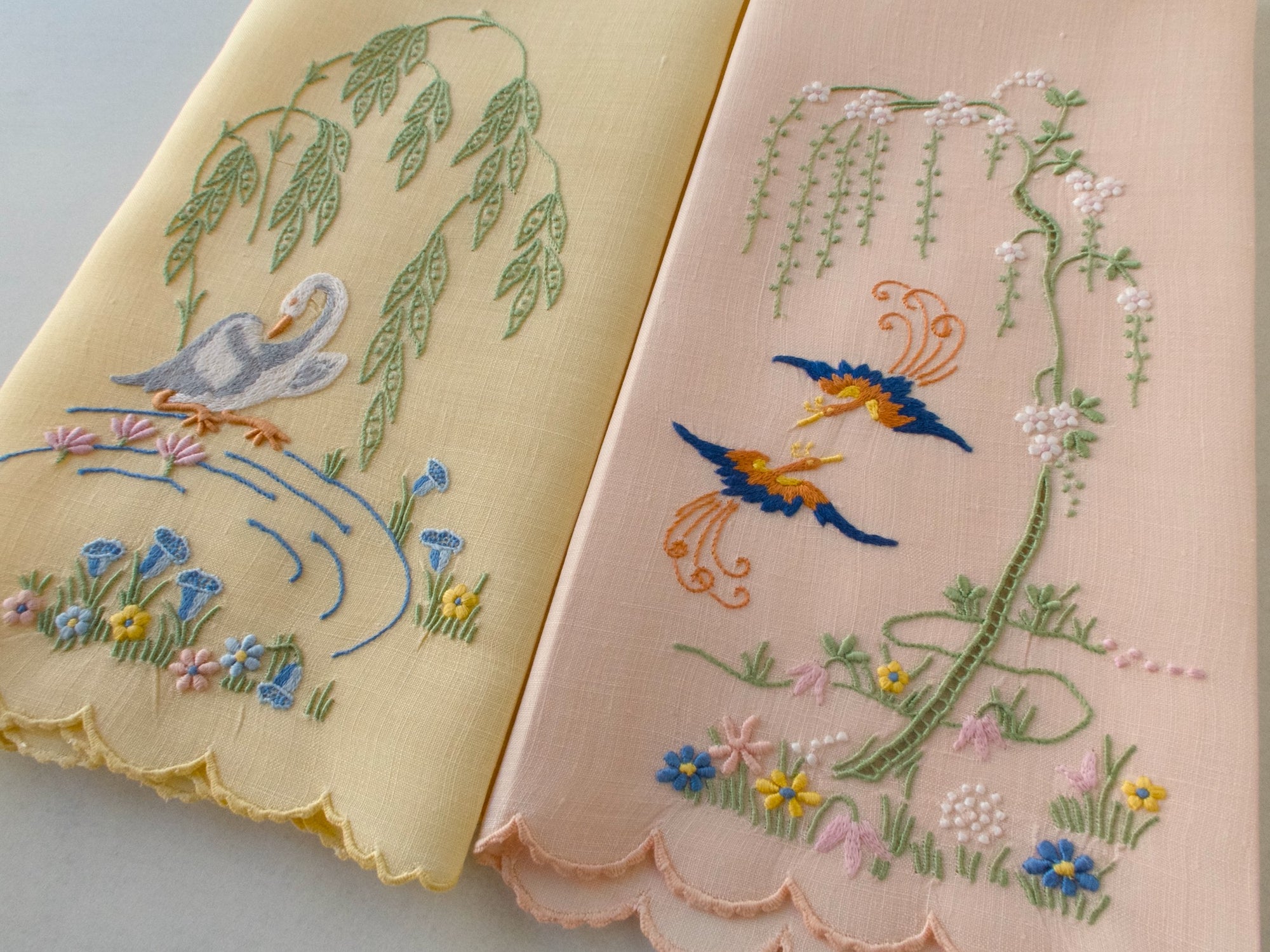 Birds of Paradise Vintage Madeira Guest Towels, Set of 2