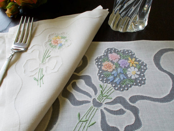 Fine Vintage & Antique Placemats for Gorgeous Tables - Things Most ...