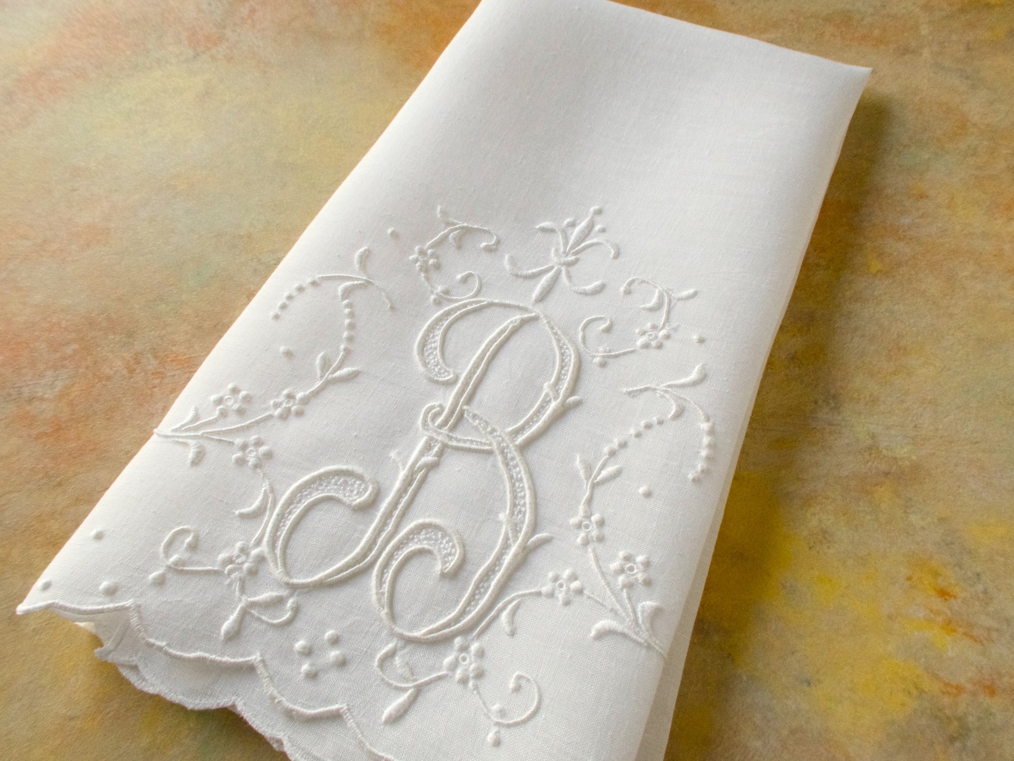 "B" Monogram Vintage Madeira Linen Guest Towel