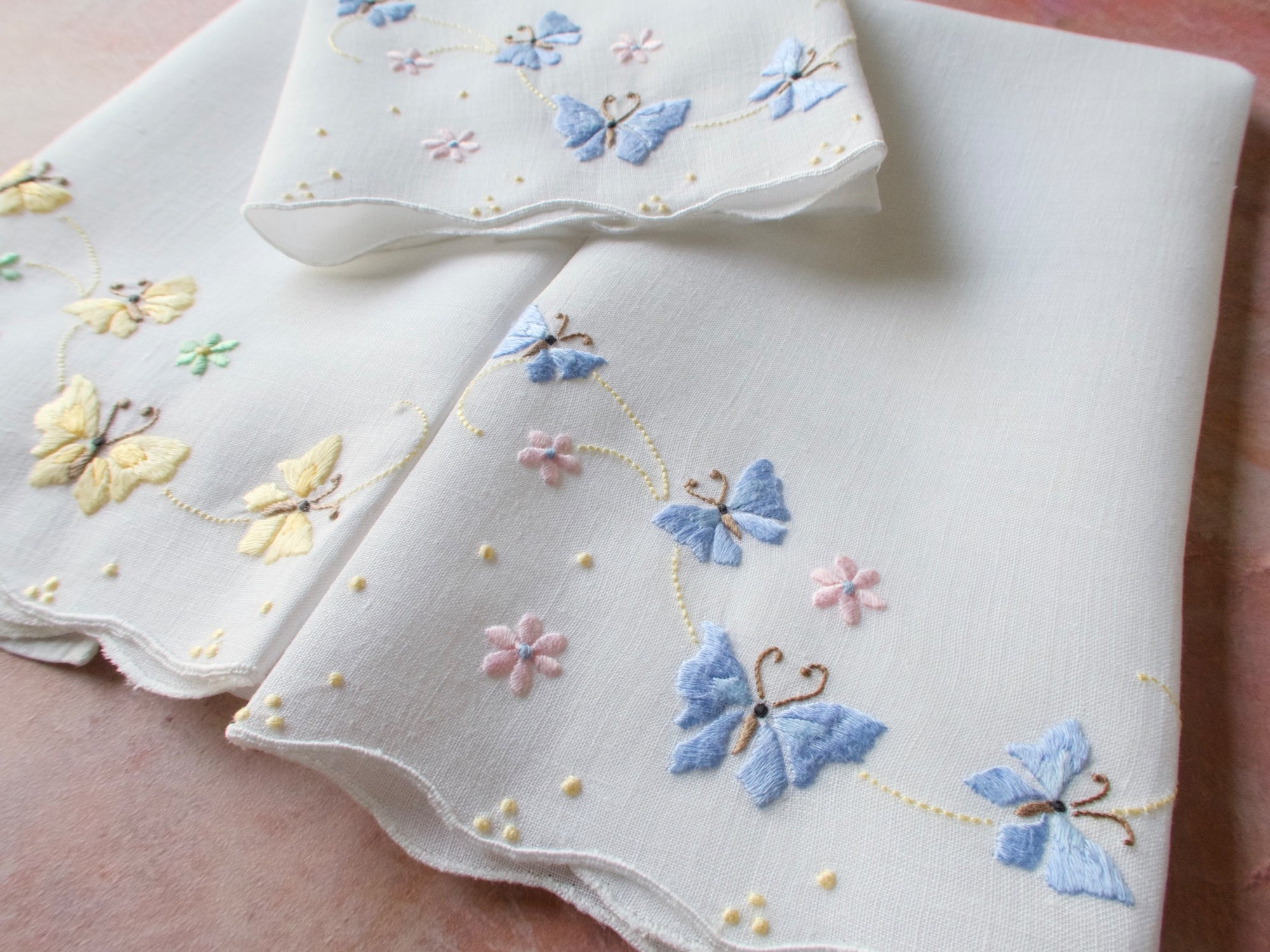 Butterflies Vintage Madeira Linen Guest Towels, Set of 3