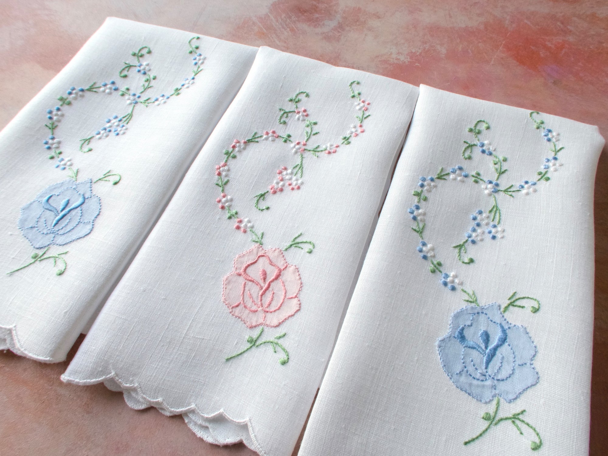 Roses Vintage Madeira Linen Guest Towels, Set of 3