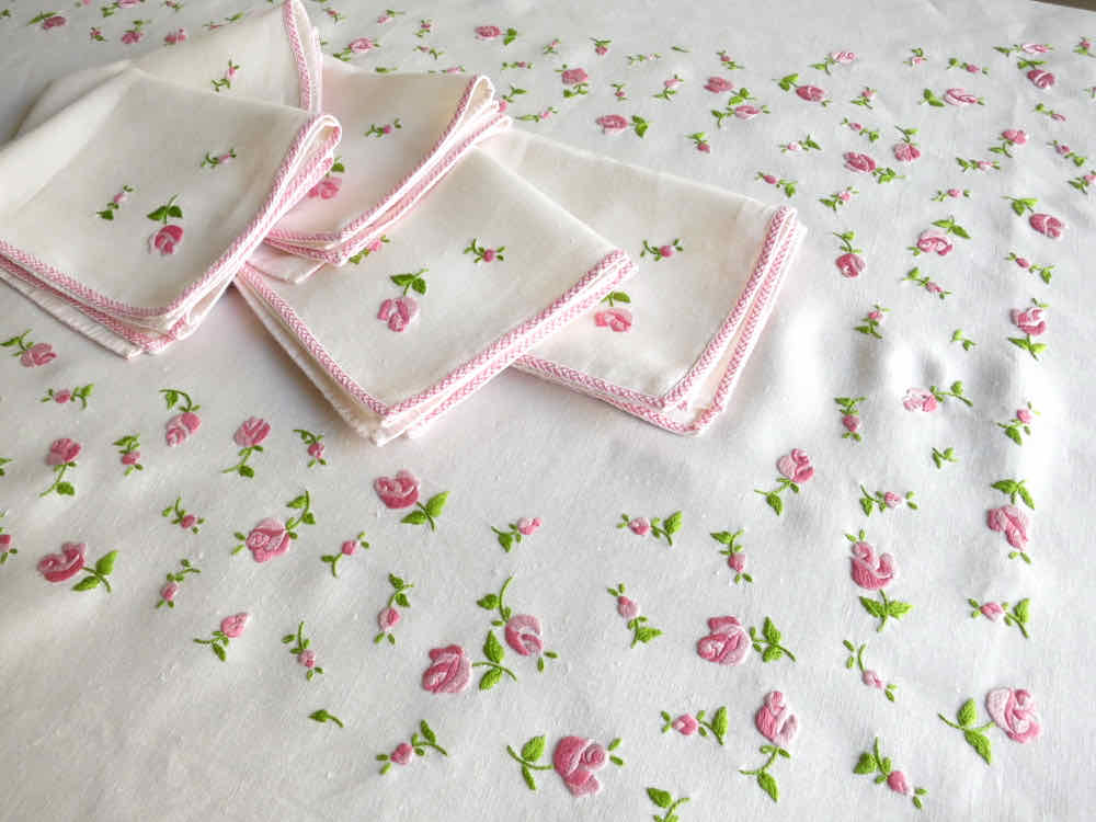 Pitimini Roses Vintage French Linen Tablecloth 8 Napkins 62x88